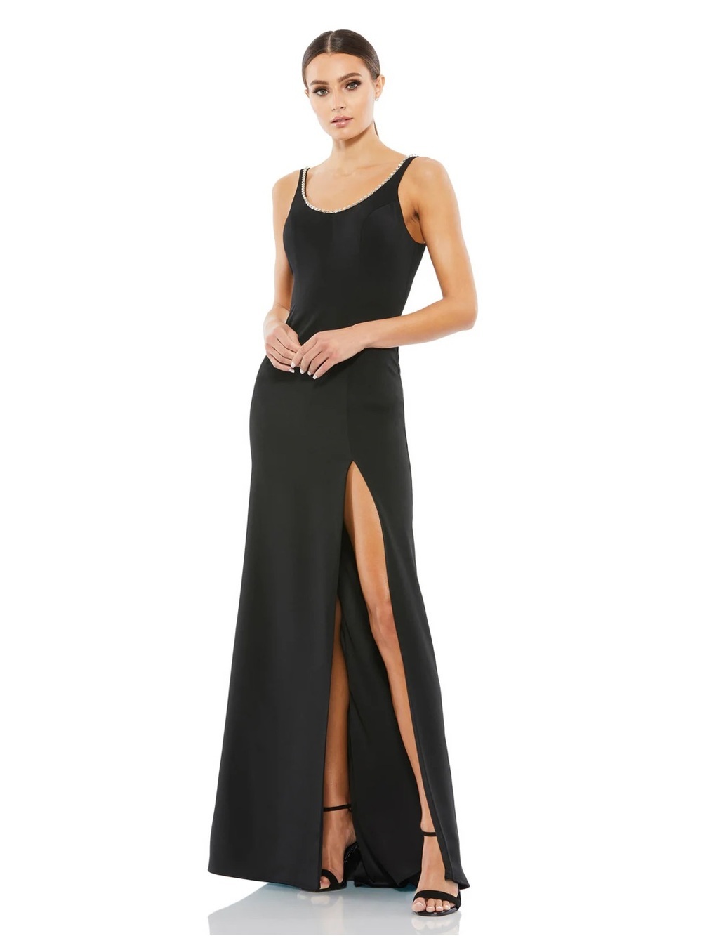 NWT Ieena Mac Duggal 26583 Black Crystal Scoop Neck Column Gown Sz 4 Slit Note